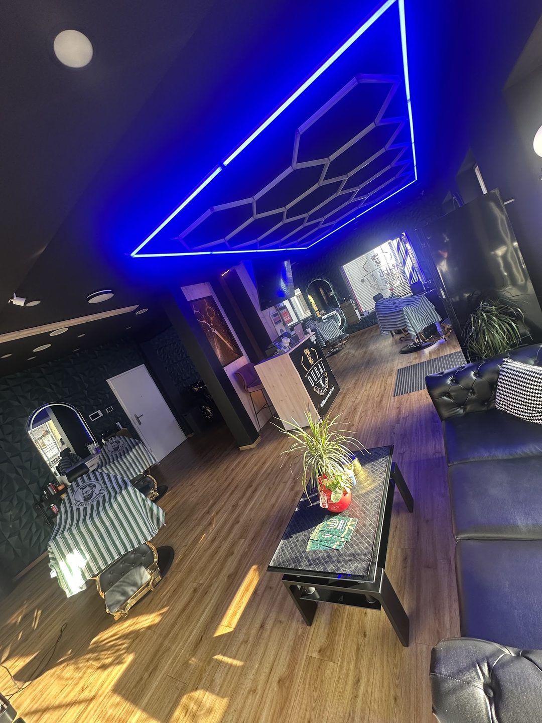 Dubai Barber